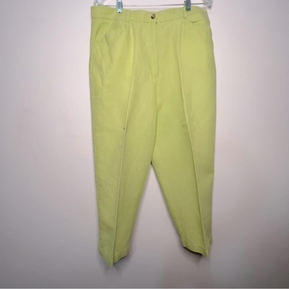 Talbots Petites spring green capri pants, Sz 16P. Irish linen blend. Preowned.